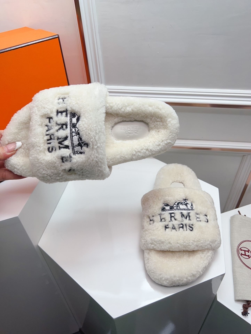 Hermes Slippers